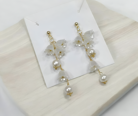 Pearl Korean Flower Earrings for Women – White Floral Design
