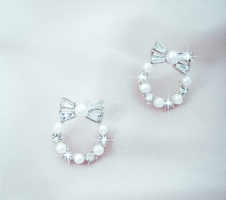 Pearl Bow Korean Zircon Earrings – Golden