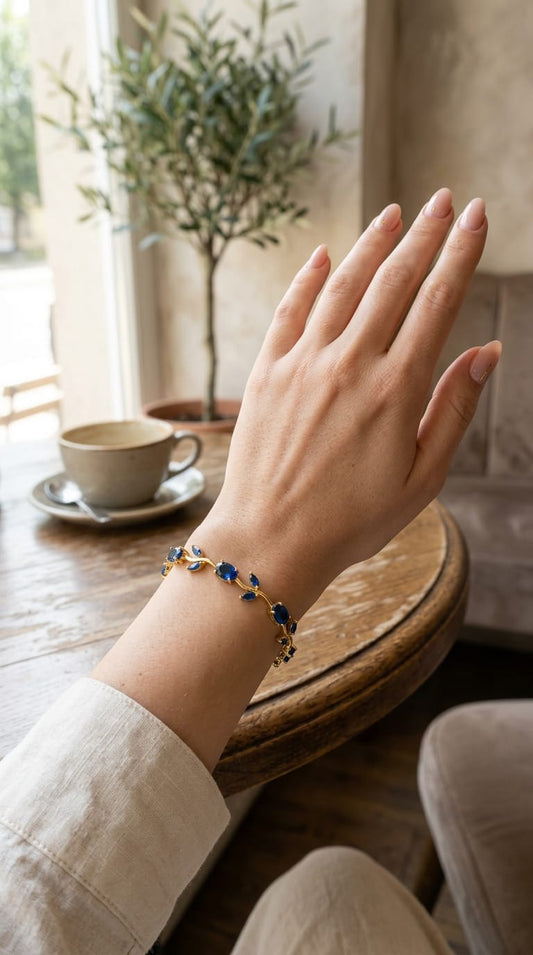 Tulip Flower Bracelet – Golden Stainless Steel Jewelry for Women